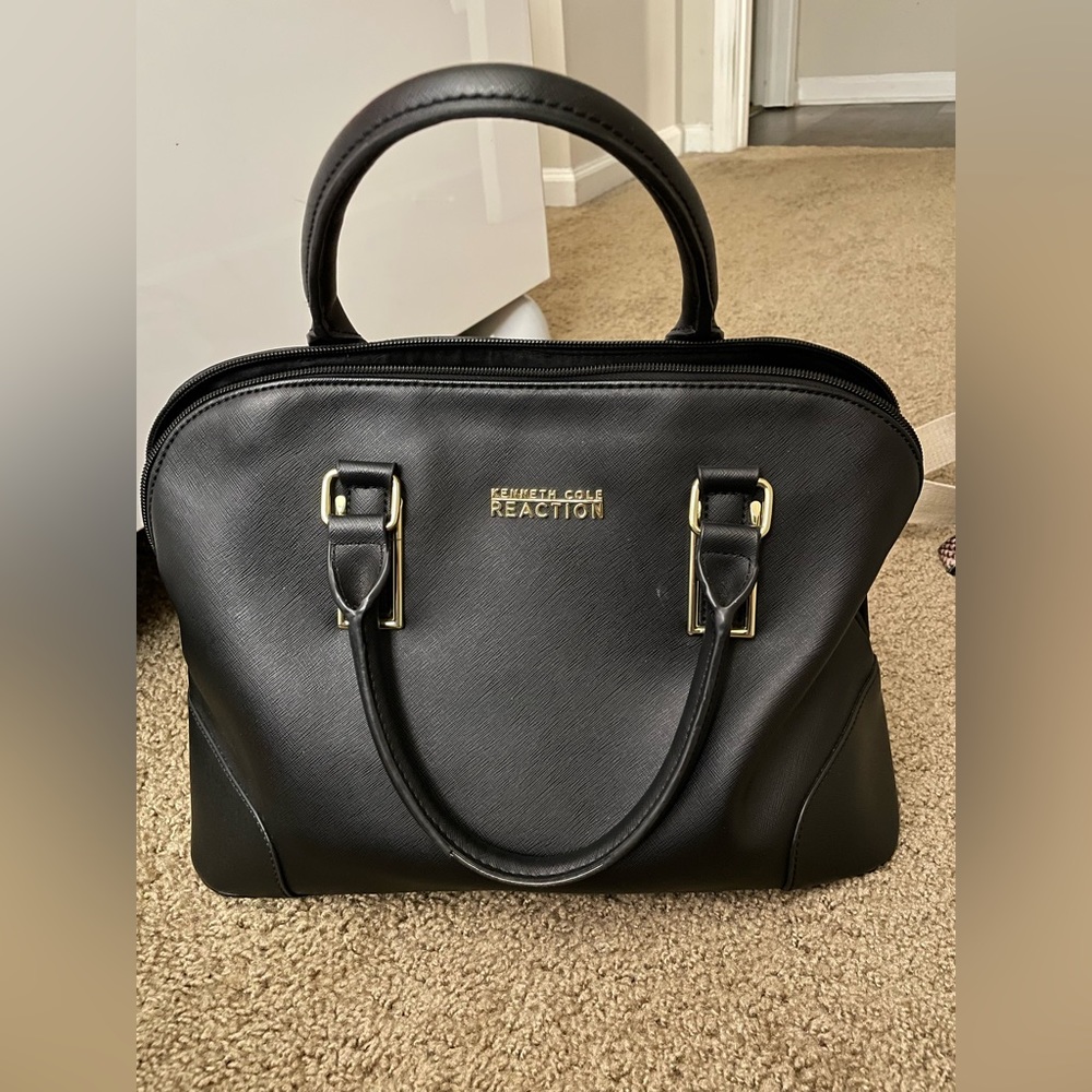 Kenneth Cole purse